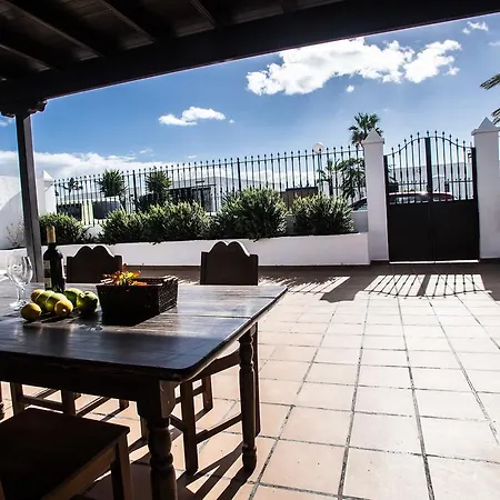 Casa Tiati Willa Puerto del Carmen (Lanzarote)